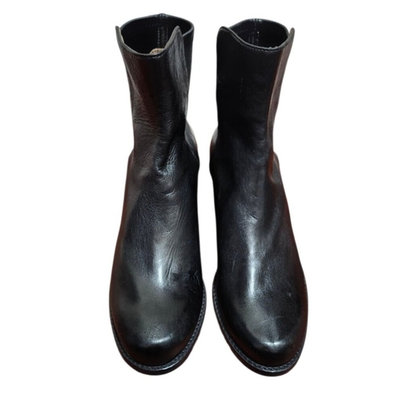 STUART WEITZMAN RESERVE BOOTIE BLACK LEATHER ANKLE CLASSIC BOOT SZ 8.5 NEW - Picture 4 of 14